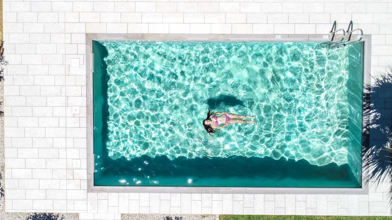 Petronila Luxury Villa With Heated Private Pool กิสเซมอส ภายนอก รูปภาพ