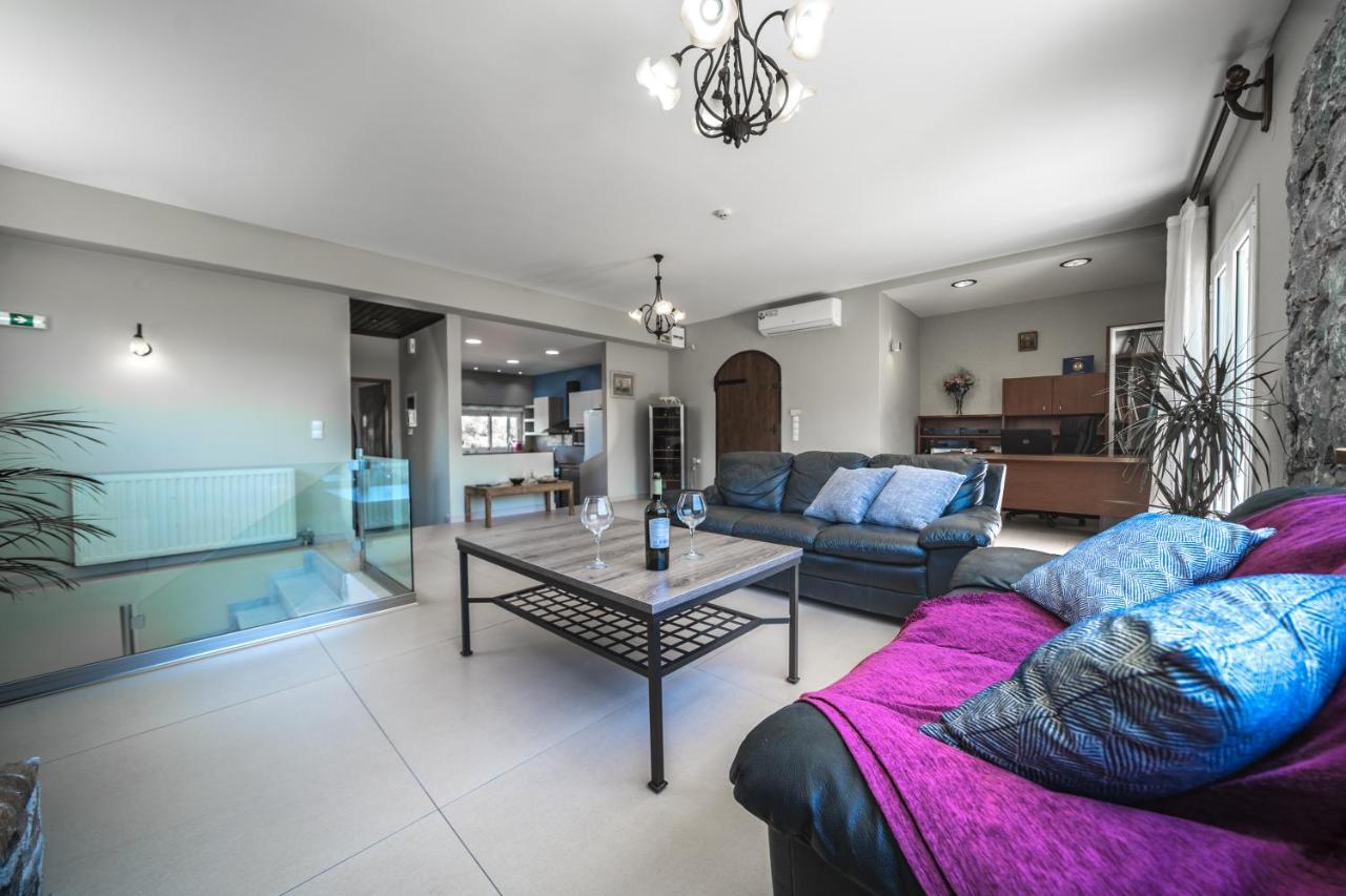 Petronila Luxury Villa With Heated Private Pool กิสเซมอส ภายนอก รูปภาพ