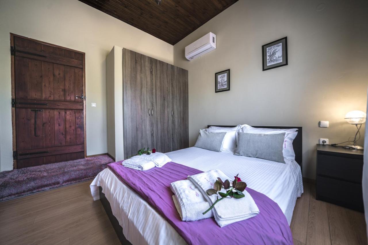 Petronila Luxury Villa With Heated Private Pool กิสเซมอส ภายนอก รูปภาพ